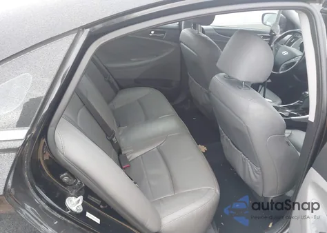 2015 Hyundai Sonata Hybrid Limited z USA, uszkodzony, nr VIN KMHEC4A4XFA125060